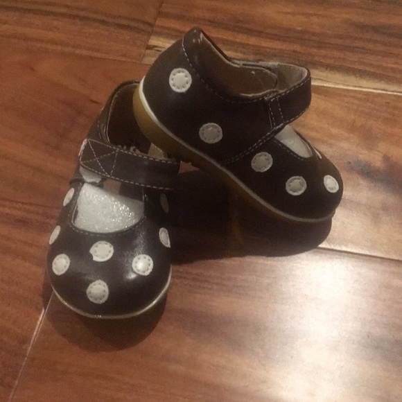 Puddle Jumper Other - Brown Puddle Jumper Shoes Size 2 (infant)